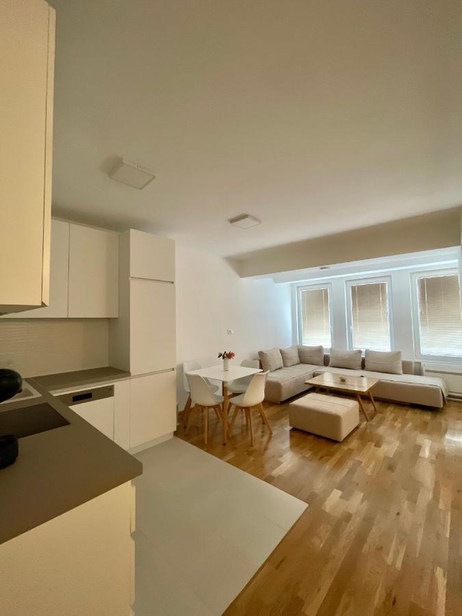Golden Apartment Скопие Екстериор снимка