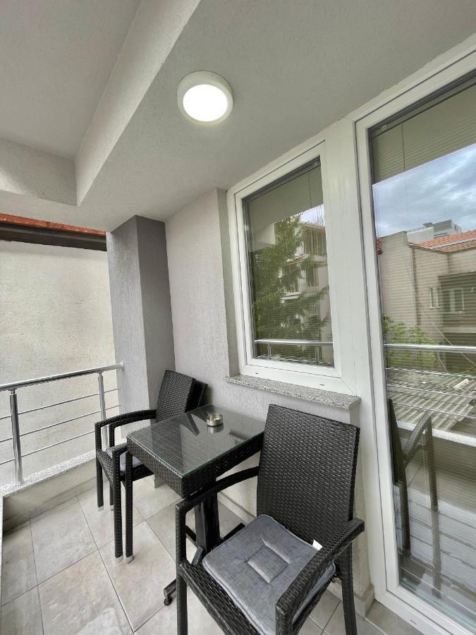 Golden Apartment Скопие Екстериор снимка